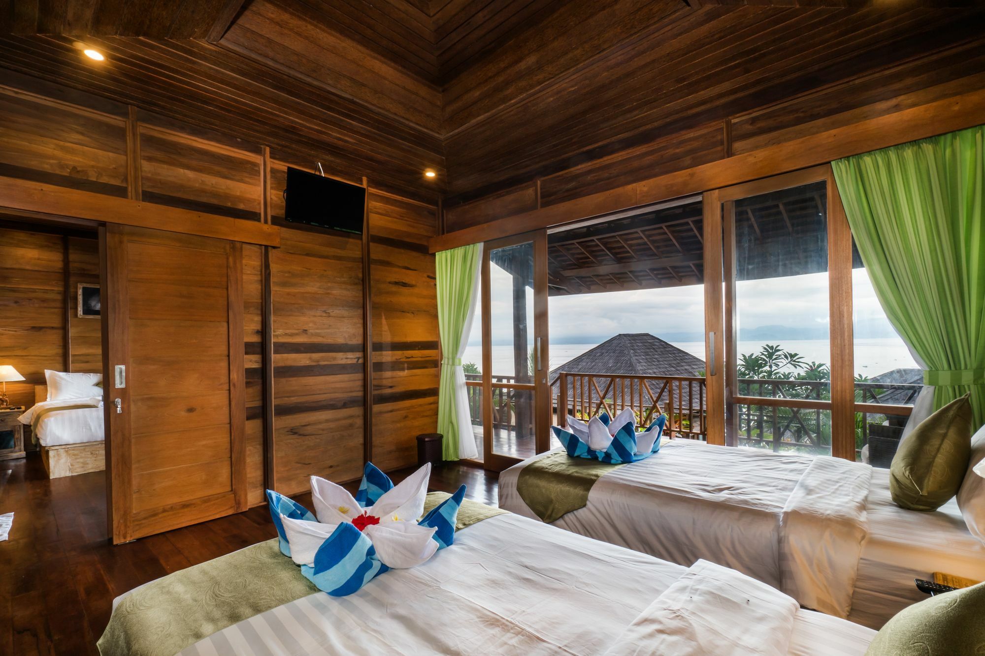 Jenggala Hill Hotel Nusa Lembongan Kültér fotó