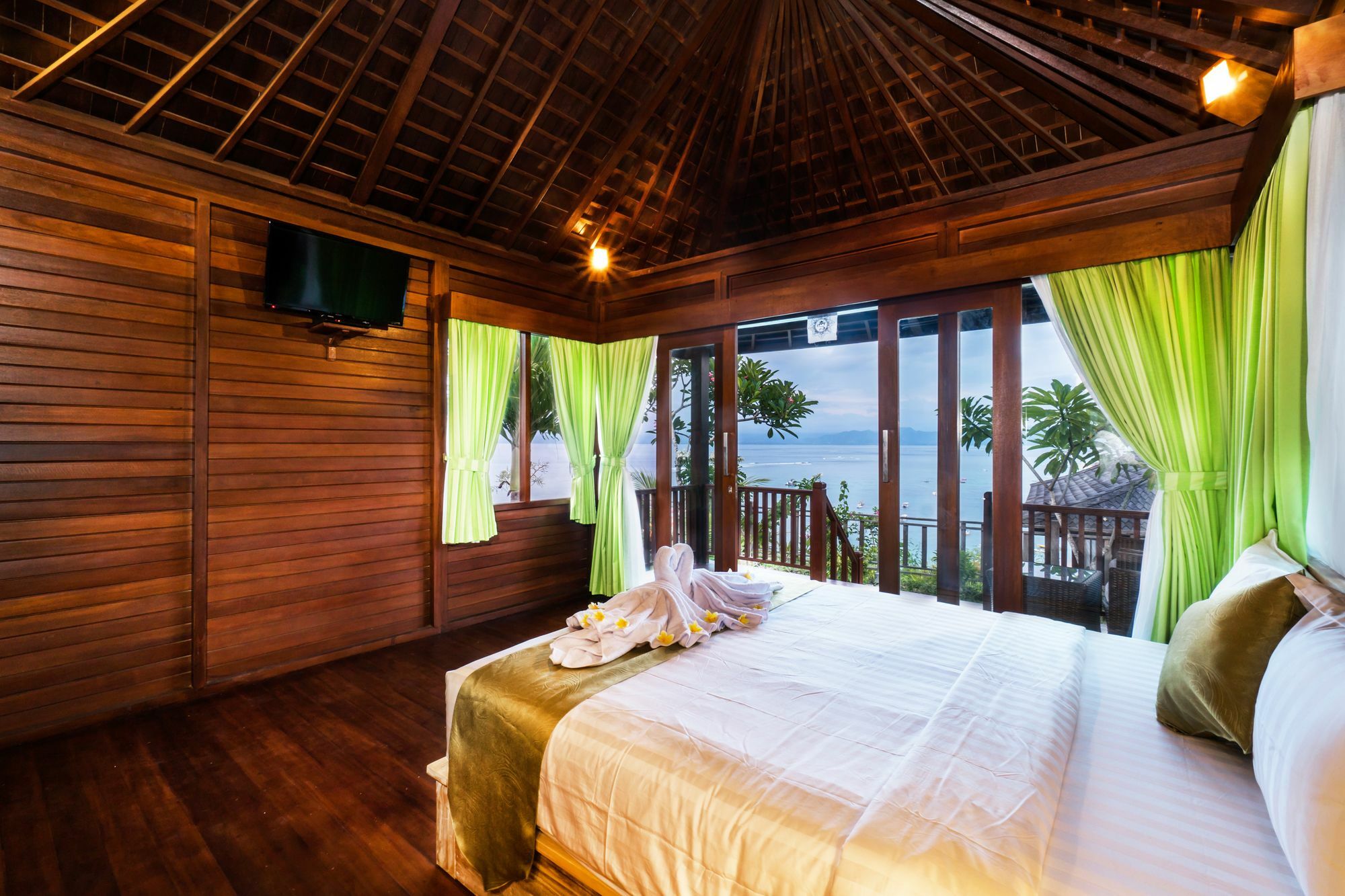 Jenggala Hill Hotel Nusa Lembongan Kültér fotó